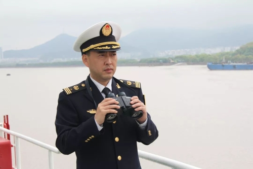 勞模汪三涵：以船為家以海為伴，6000多個(gè)日夜守護(hù)海上平安