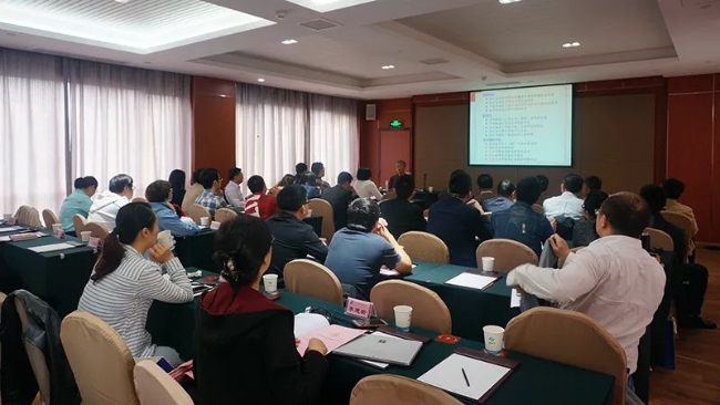 身邊的感動(dòng)||市發(fā)改委多措并舉，助推寧波經(jīng)濟(jì)創(chuàng)新發(fā)展